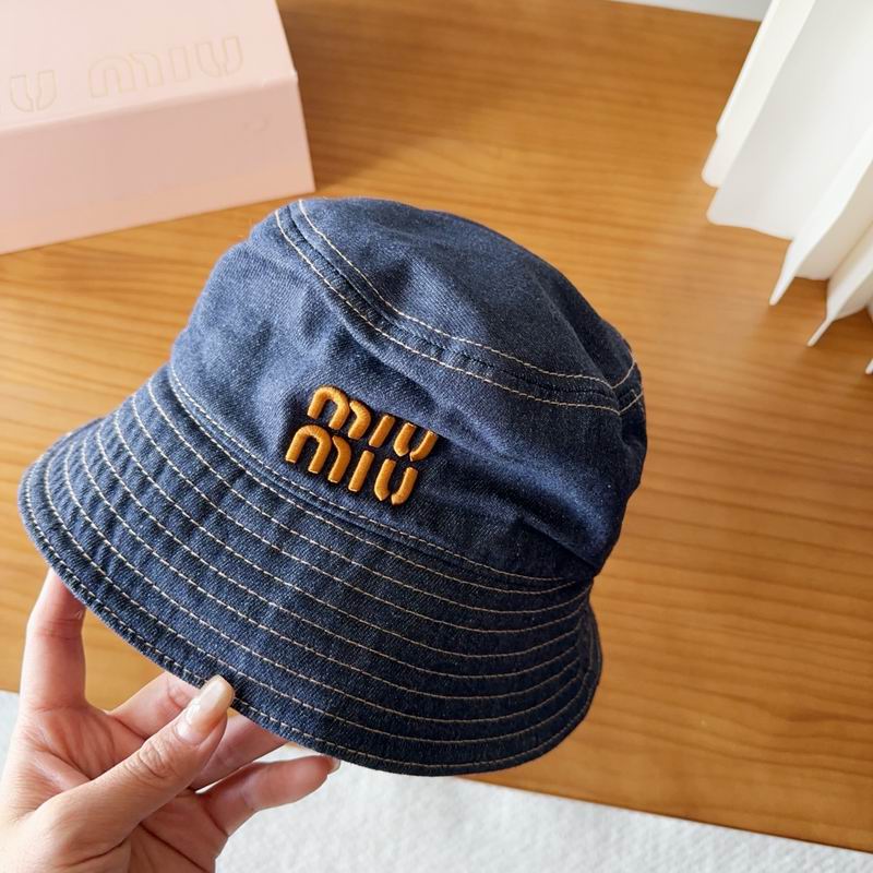 Miumiu hat dx (475)