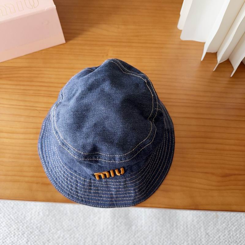 Miumiu hat dx (476)