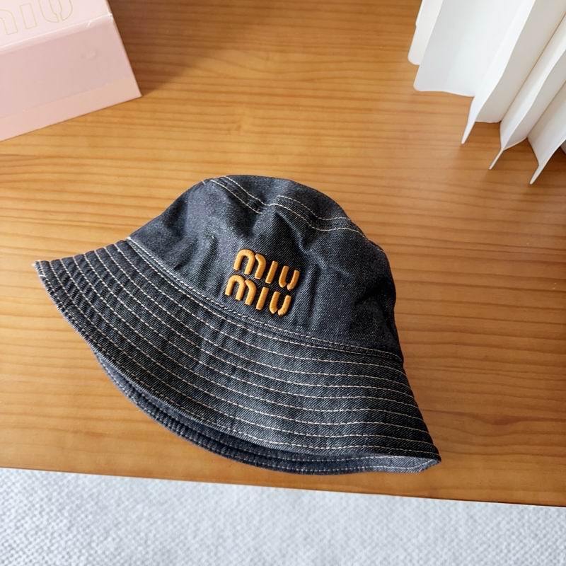 Miumiu hat dx (478)