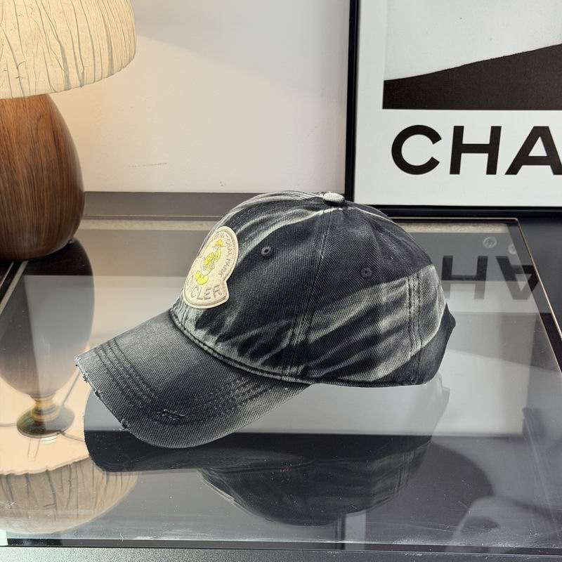 Moncler Cap dx (2700)