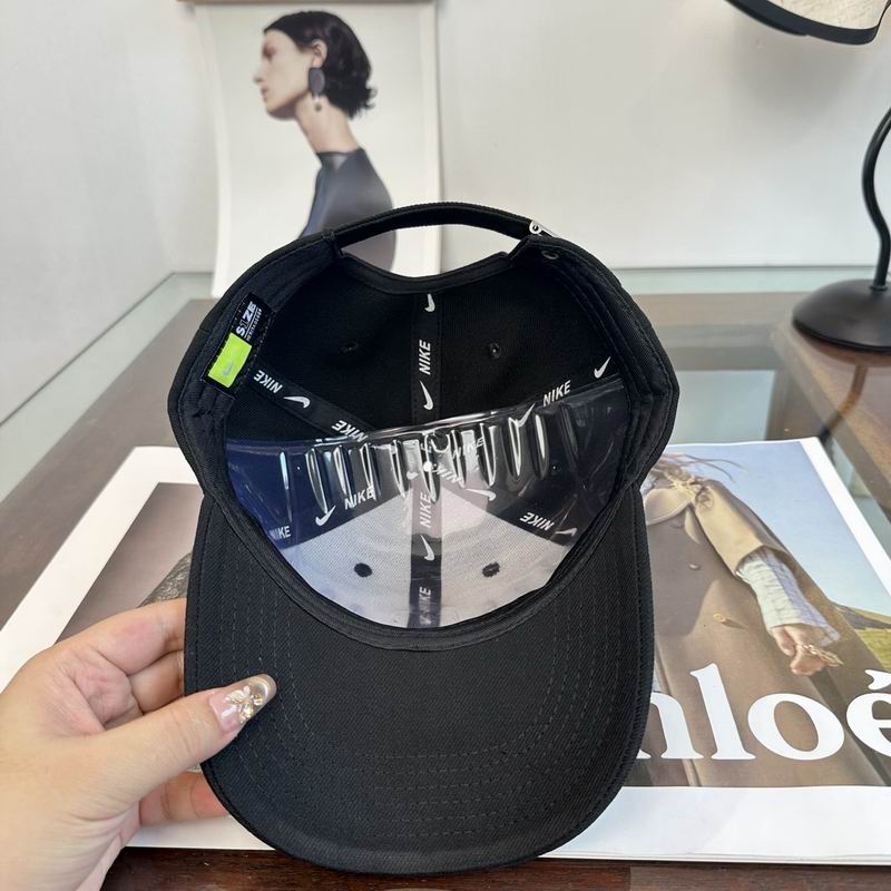 Nike Cap dx (825)