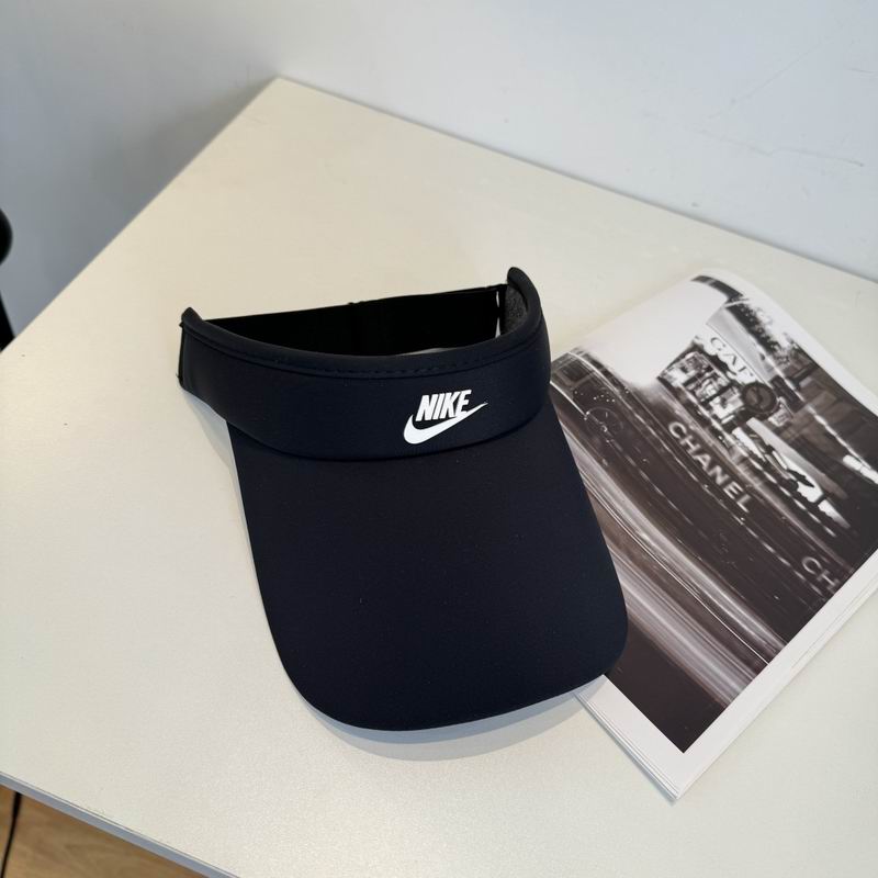 Nike Visor (678)