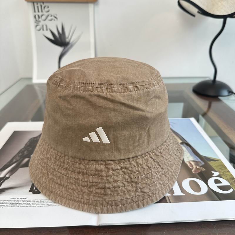 Other hat (300)