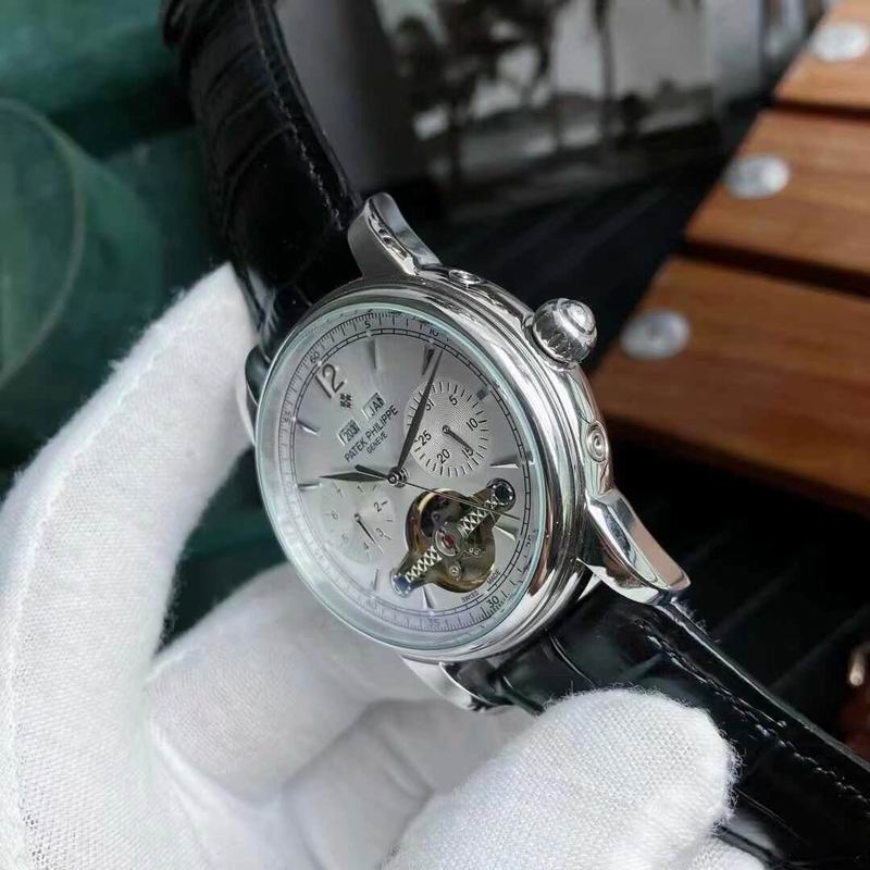 Patek Philippe 43mm 107 (2)