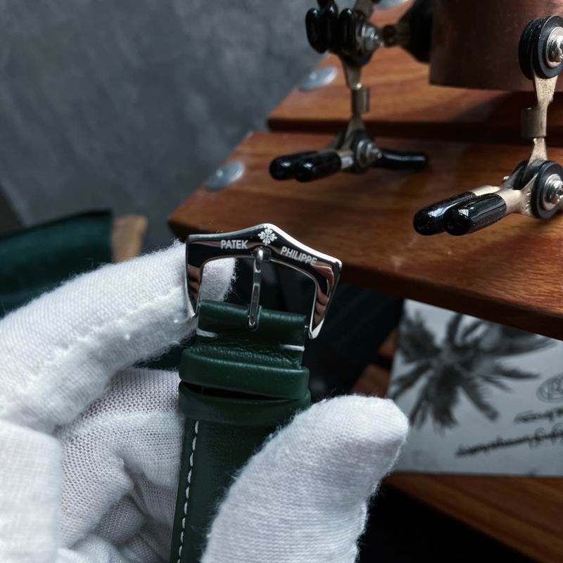 Patek Philippe 43mm 44 (1)