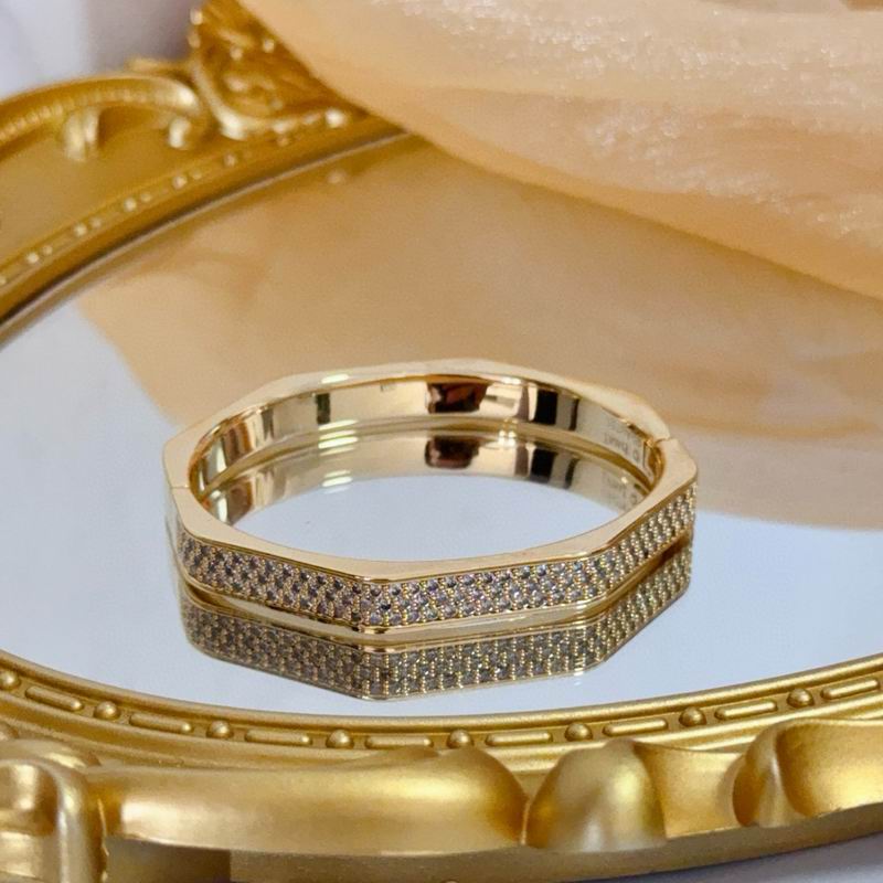 Piaget Bracelet  05yxs07 (3)