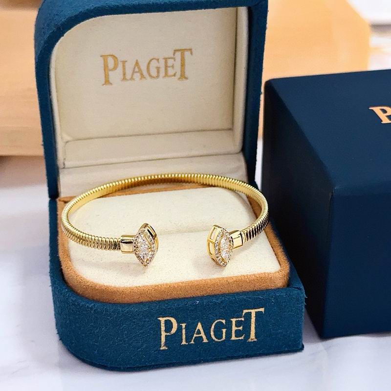 Piaget Bracelet  05yxs15 (1)