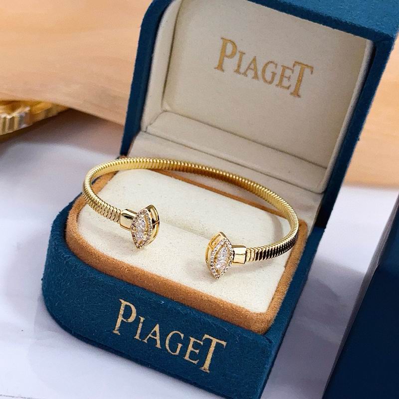 Piaget Bracelet  05yxs15 (2)