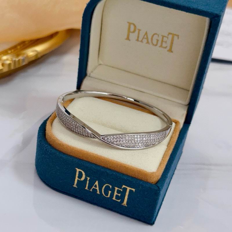 Piaget Bracelet  05yxs17 (2)