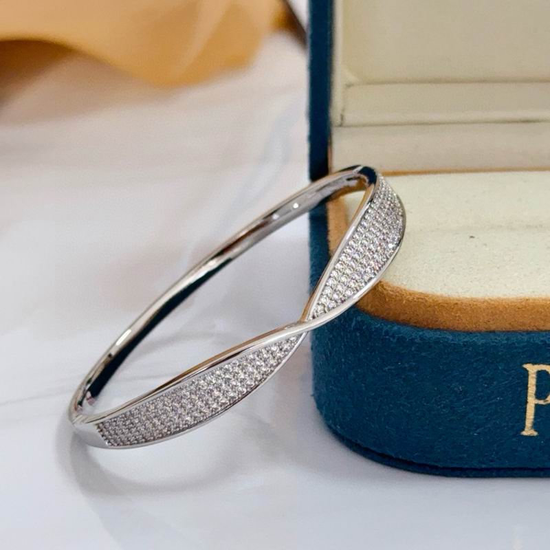 Piaget Bracelet  05yxs17 (5)