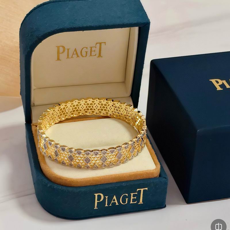 Piaget Bracelet  05yxs22 (1)