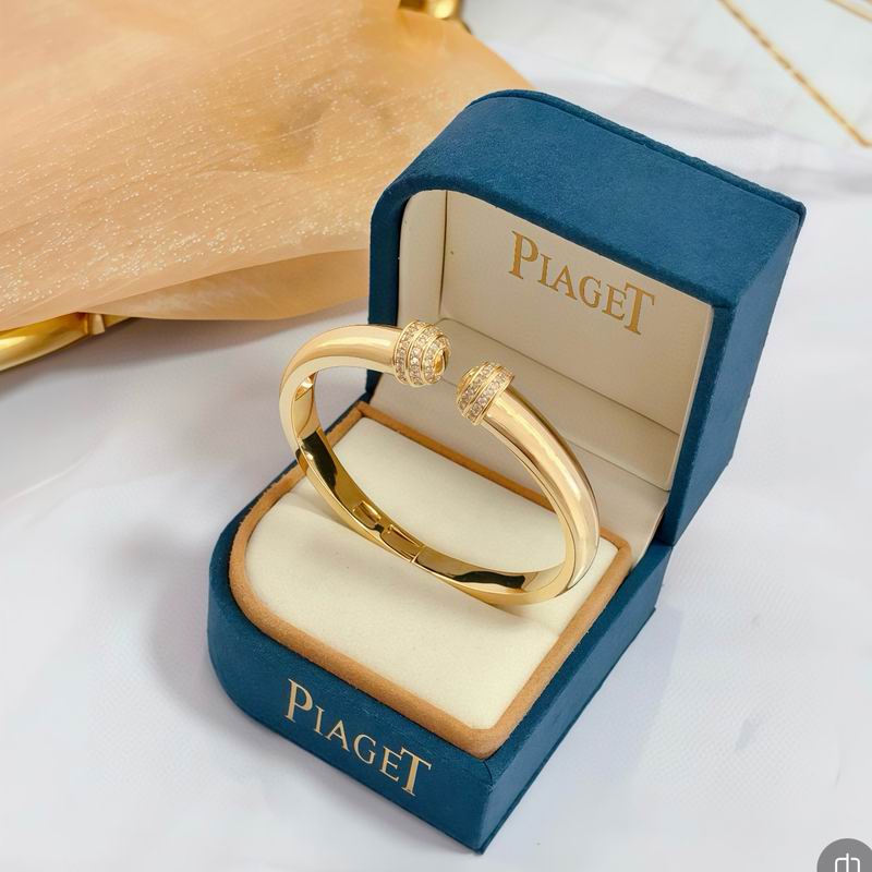 Piaget Bracelet  05yxs25 (3)
