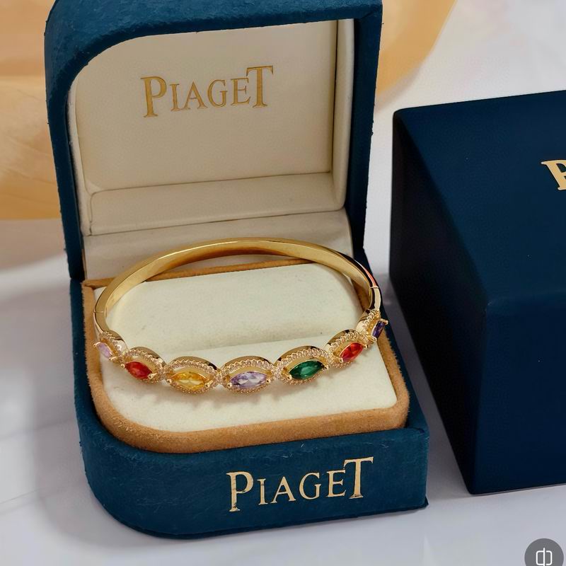 Piaget Bracelet  05yxs30 (1)