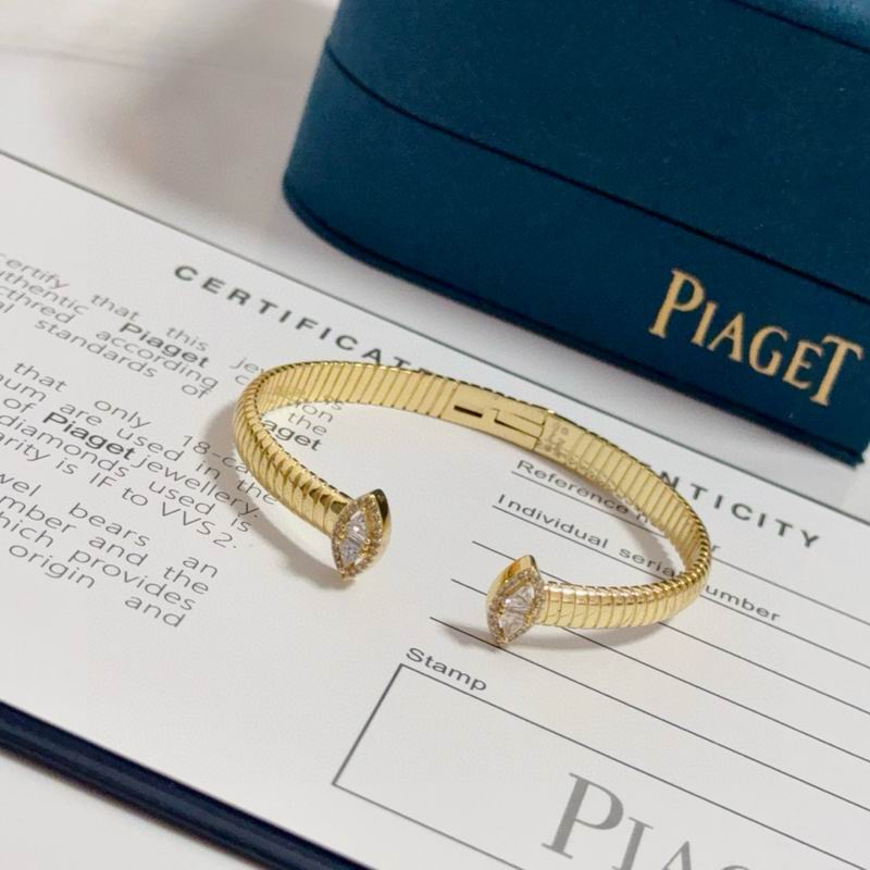 Piaget Bracelet  05yxs36 (5)