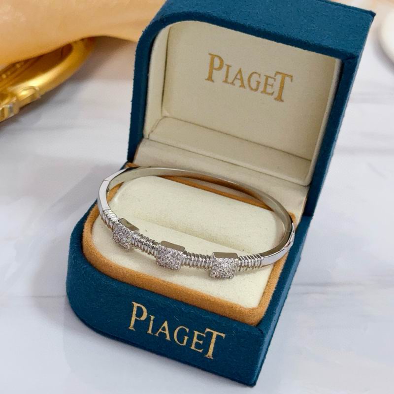 Piaget Bracelet  05yxs37 (2)