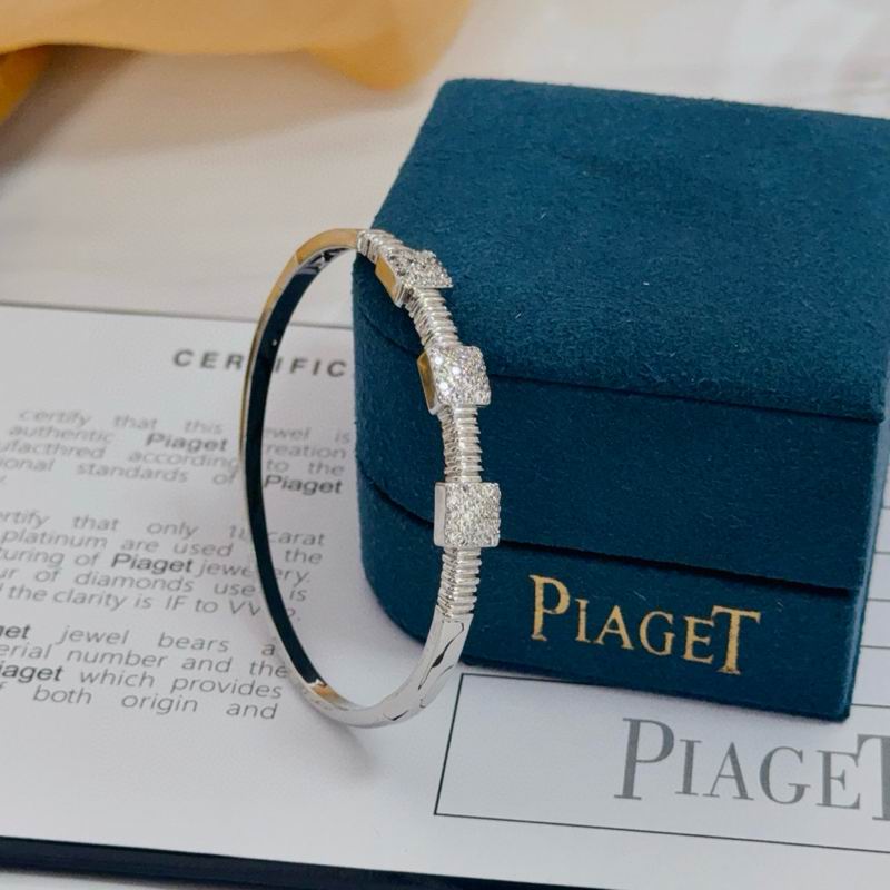 Piaget Bracelet  05yxs37 (5)