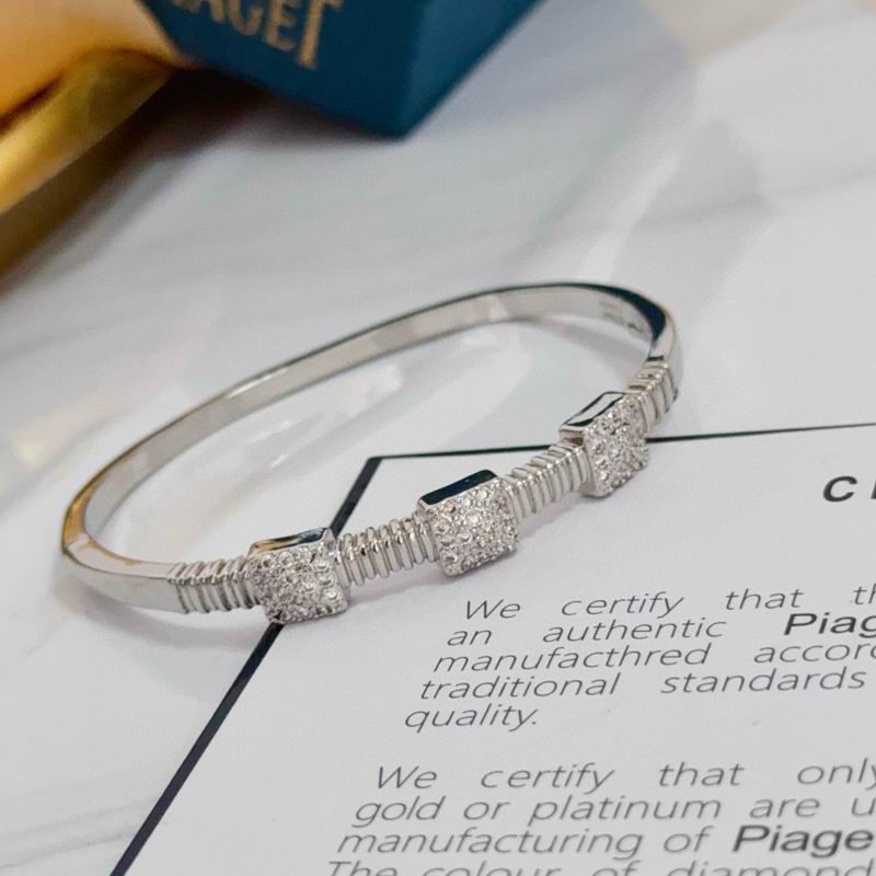 Piaget Bracelet  05yxs37 (8)