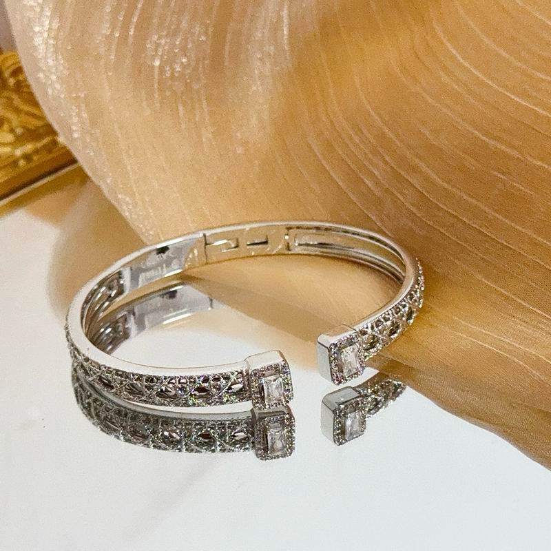 Piaget Bracelet  05yxs38 (4)