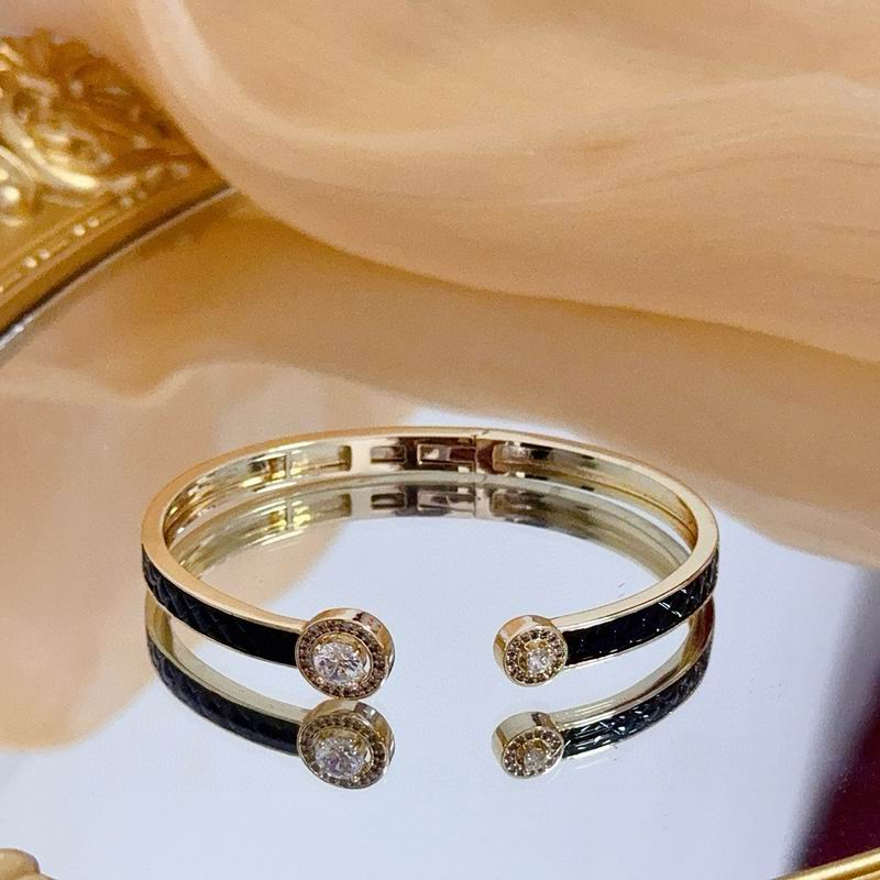 Piaget Bracelet  05yxs40 (3)