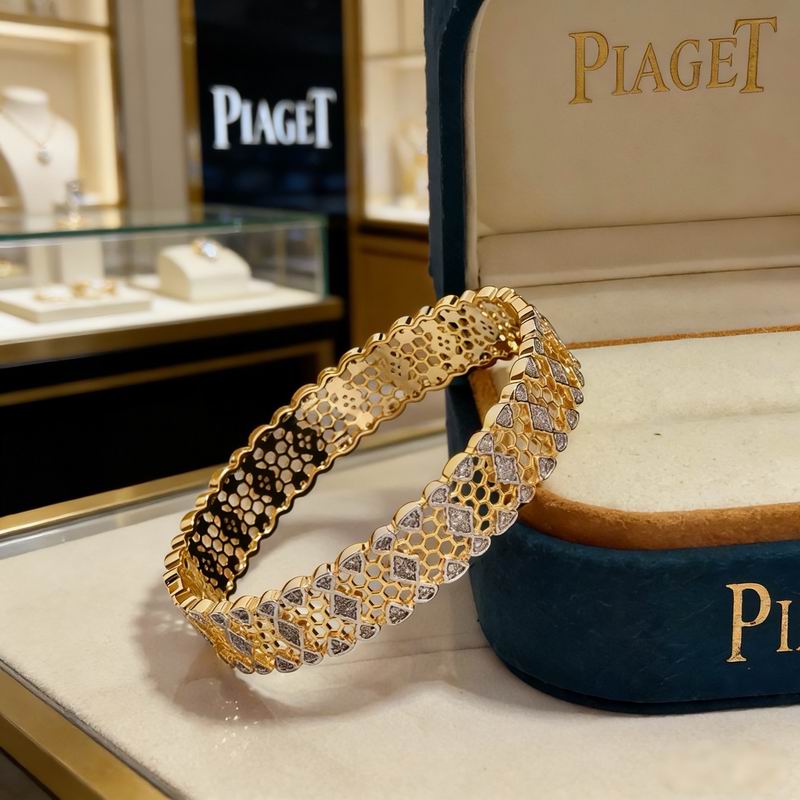 Piaget Bracelet  05yxs41 (6)