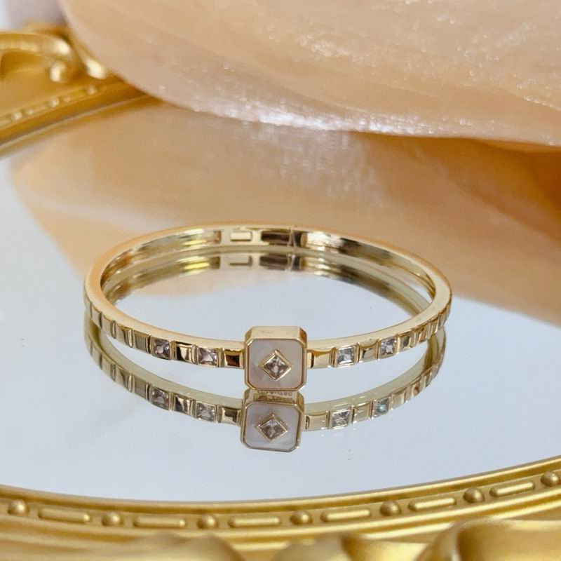 Piaget Bracelet  05yxs43 (4)