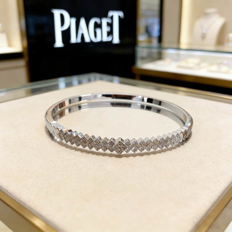 Piaget Bracelet  05yxs44 (2)
