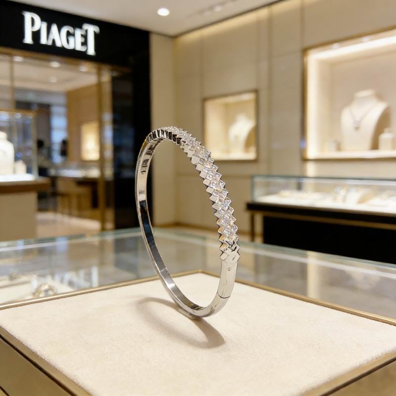 Piaget Bracelet  05yxs44 (3)