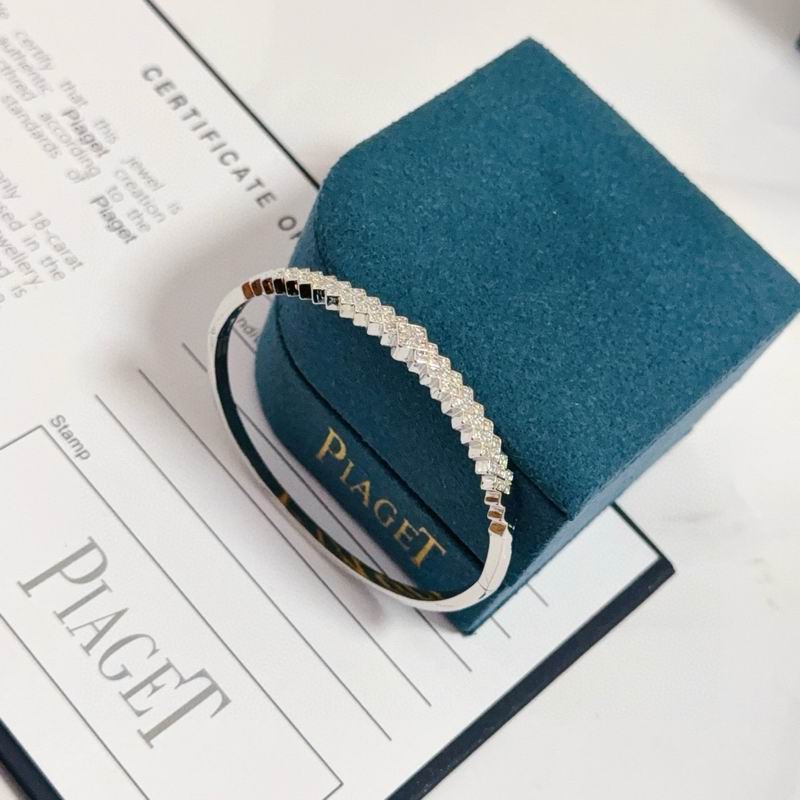Piaget Bracelet  05yxs44 (8)