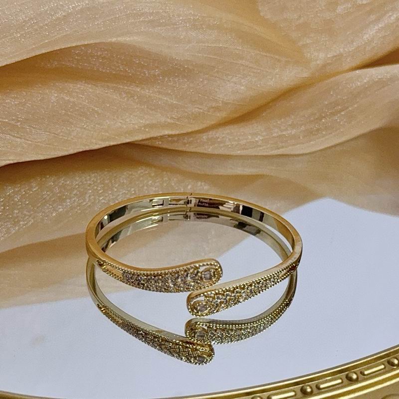 Piaget Bracelet  05yxs49 (4)