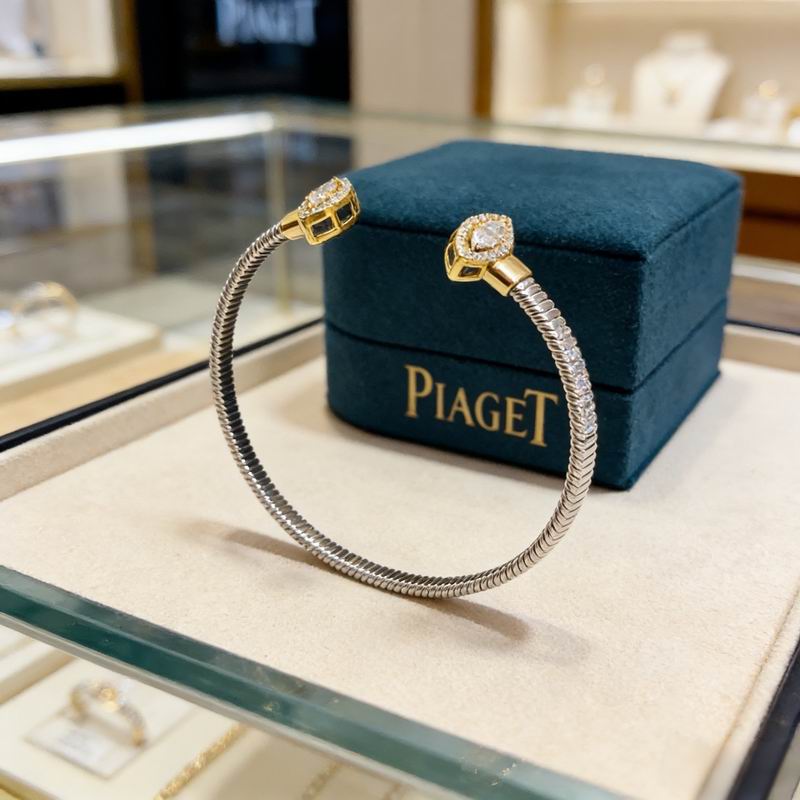 Piaget Bracelet  05yxs52 (3)