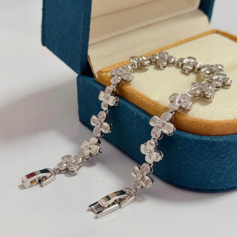 Piaget Bracelet  05yxs53 (4)