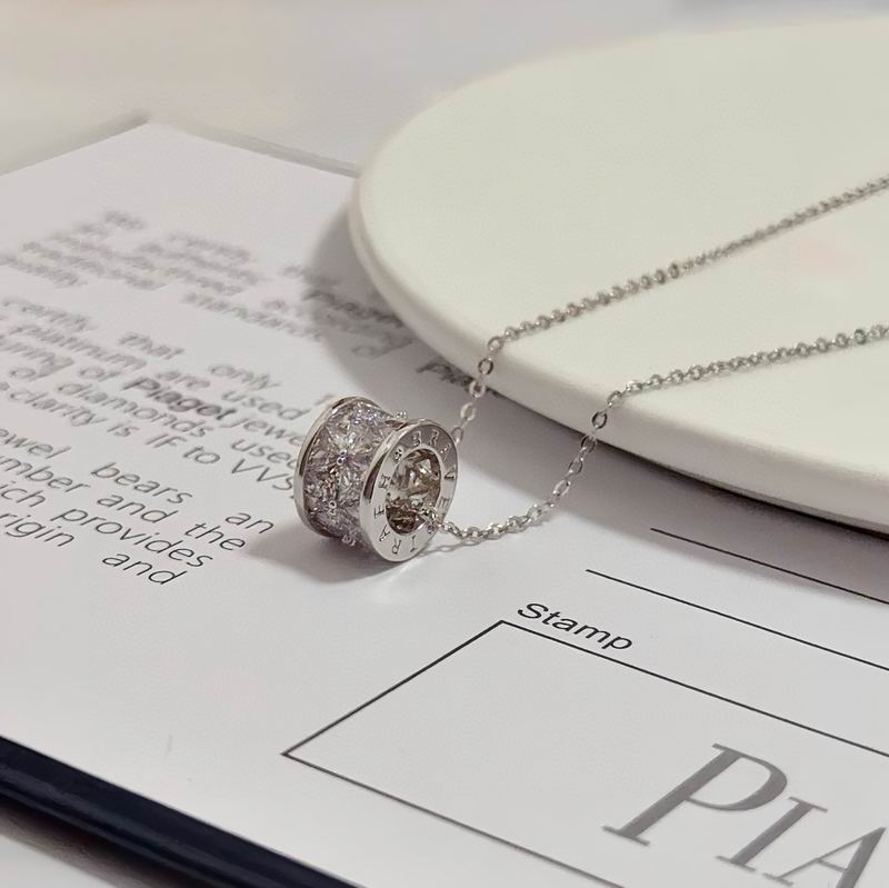 Piaget Necklace 05yxs06 (3)