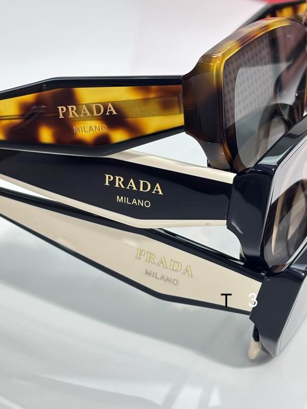Prada 2151S 53 20-145 c06