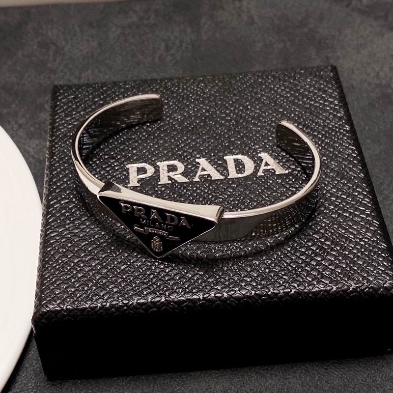 Prada Bracelet  yxs05 (2)