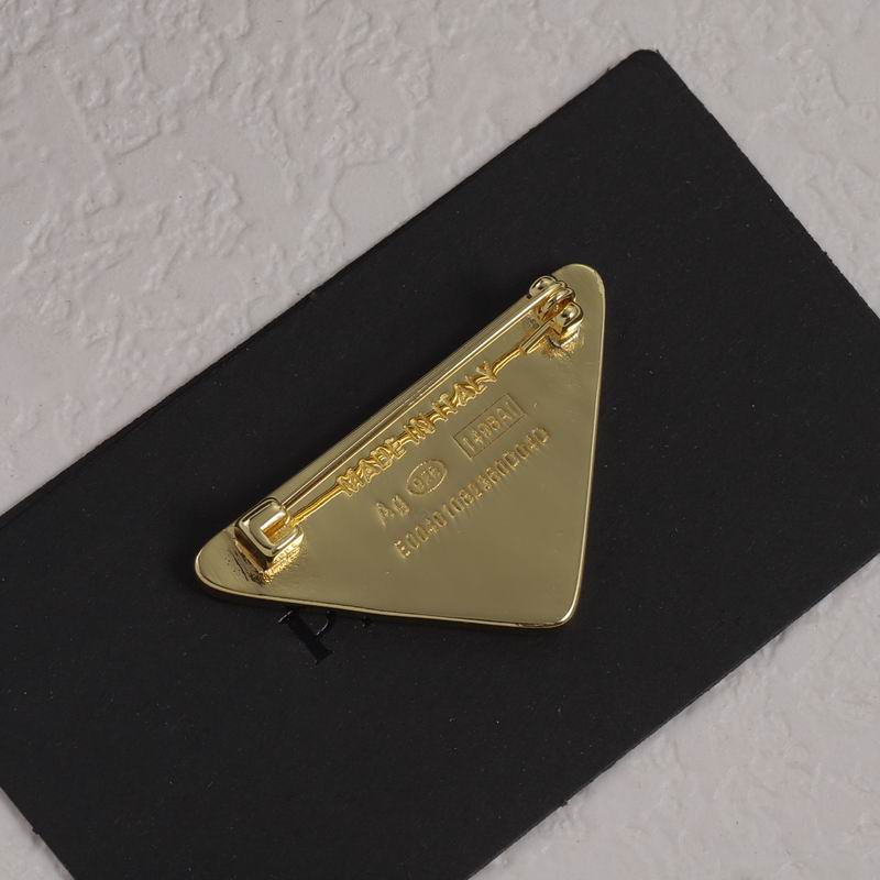 Prada Brooch yxs01 (5)