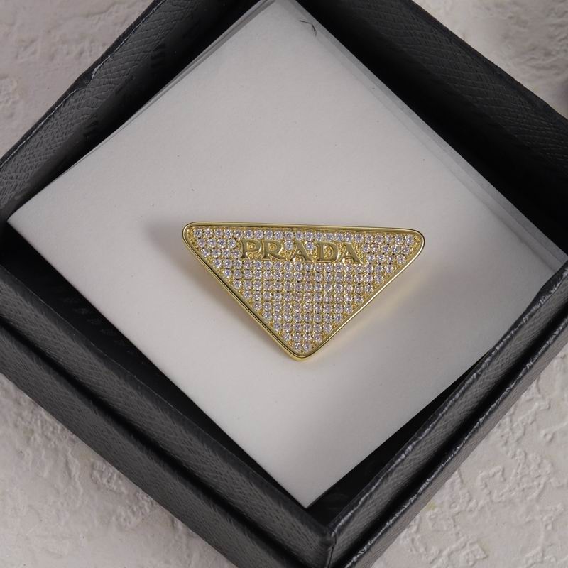 Prada Brooch yxs01 (7)