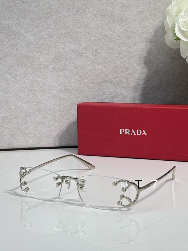 Prada C57 52 20-135 d02