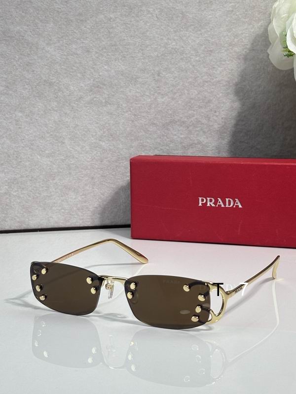 Prada C57 52 20-135 d04