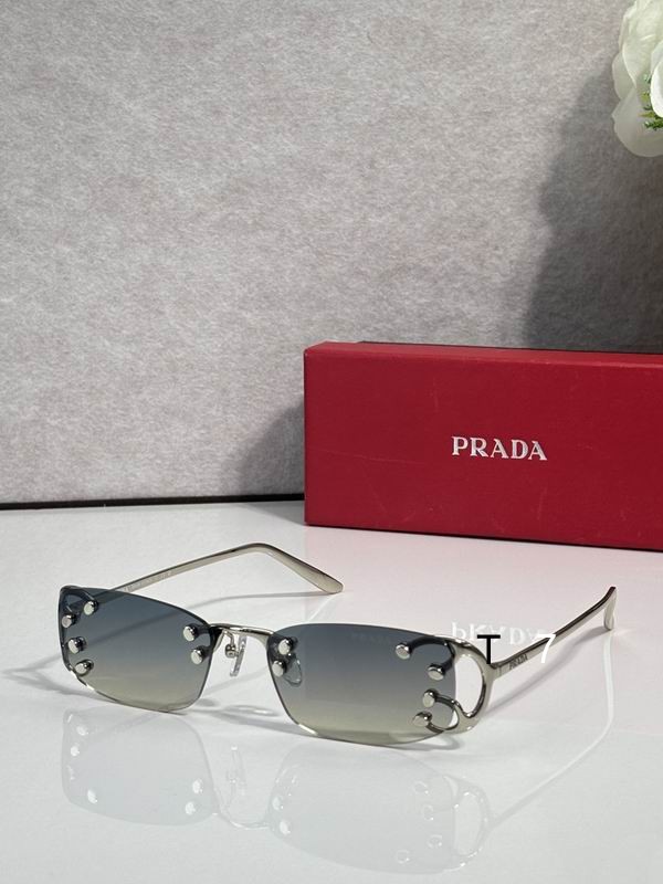 Prada C57 52 20-135 d07