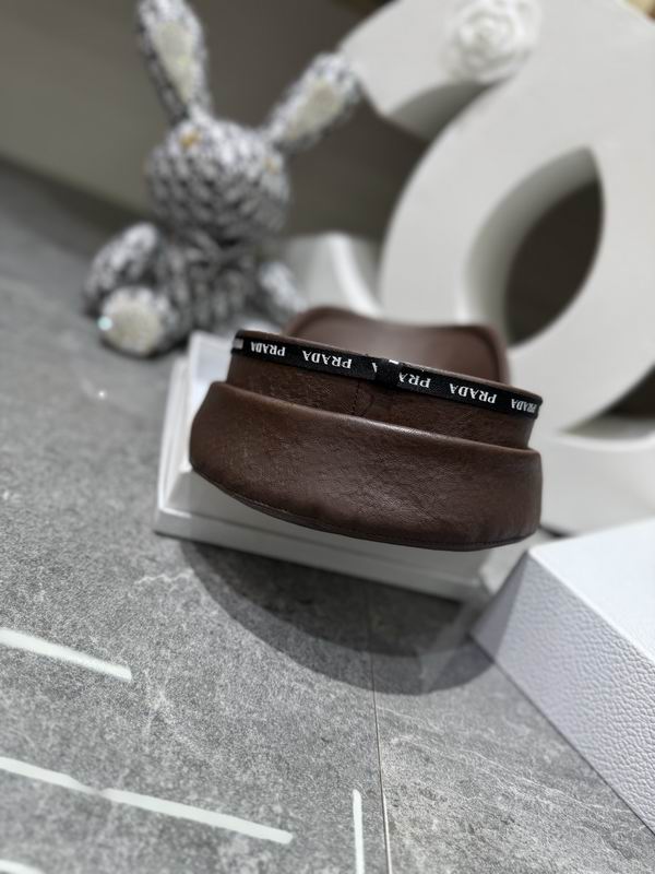 Prada Cap dx (155)