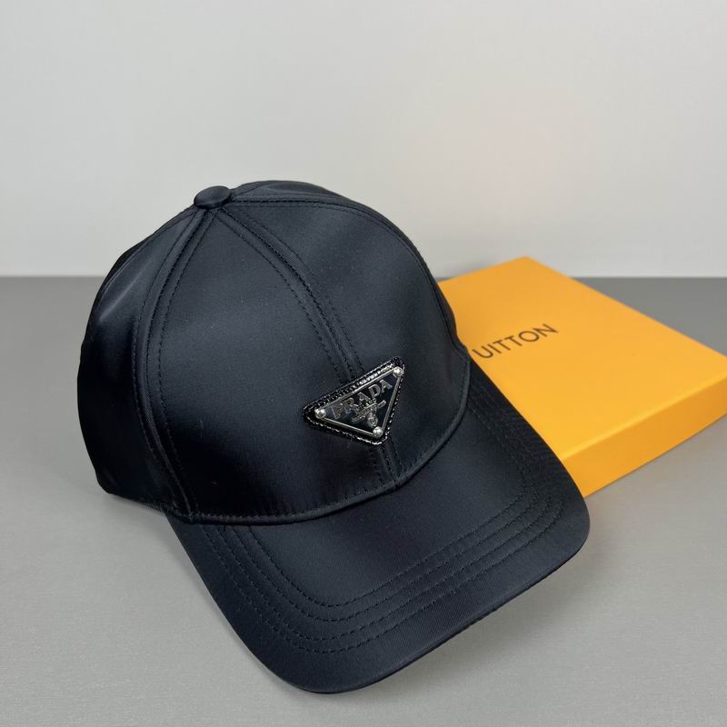 Prada Cap dx (1751)