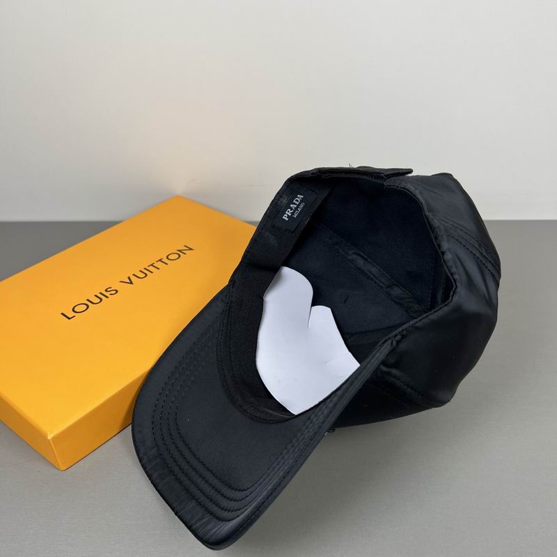Prada Cap dx (1752)
