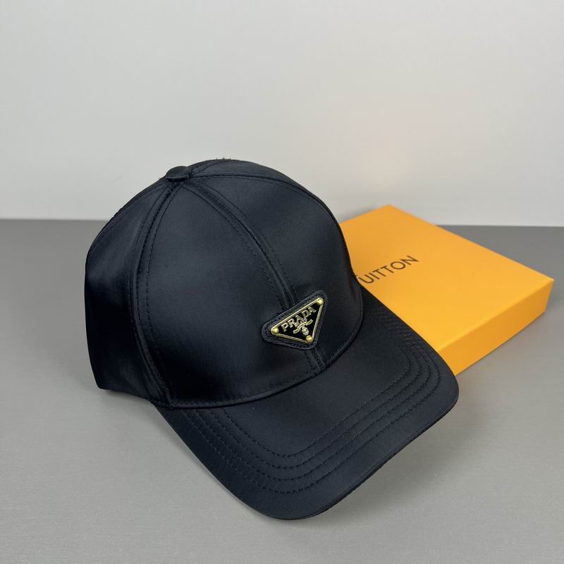 Prada Cap dx (1761)