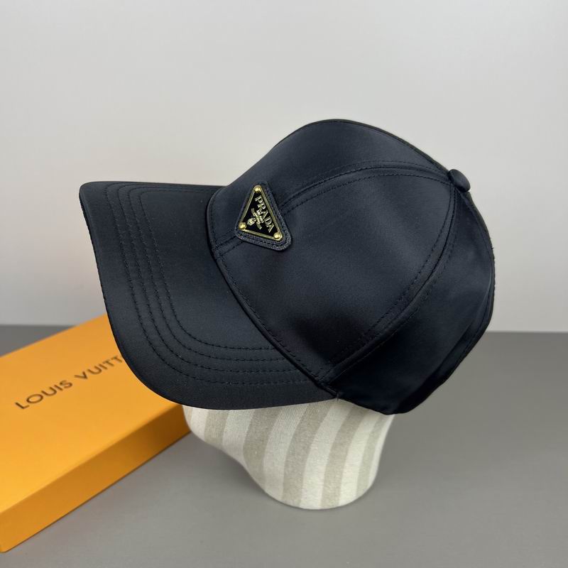 Prada Cap dx (1765)
