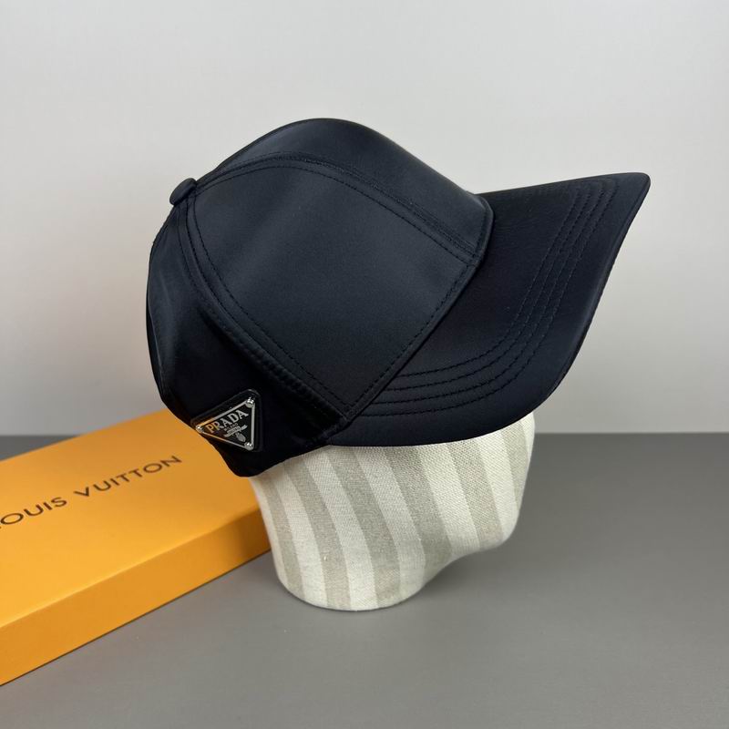Prada Cap dx (1780)