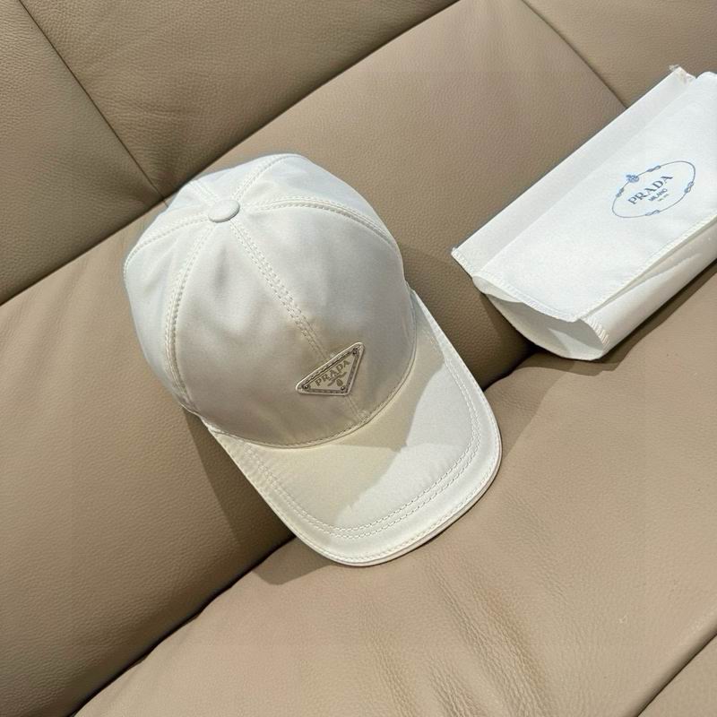Prada Cap dx (1839)