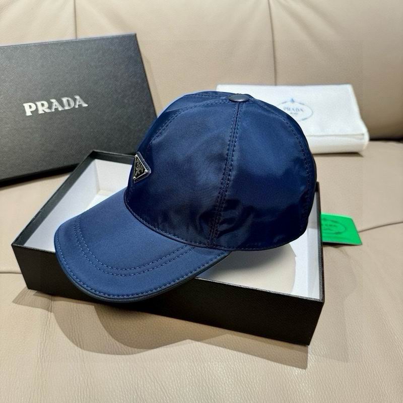 Prada Cap dx (1847)