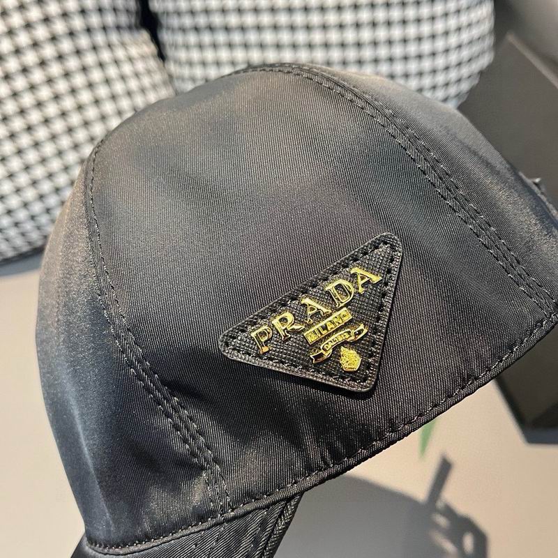 Prada Cap dx (1997)