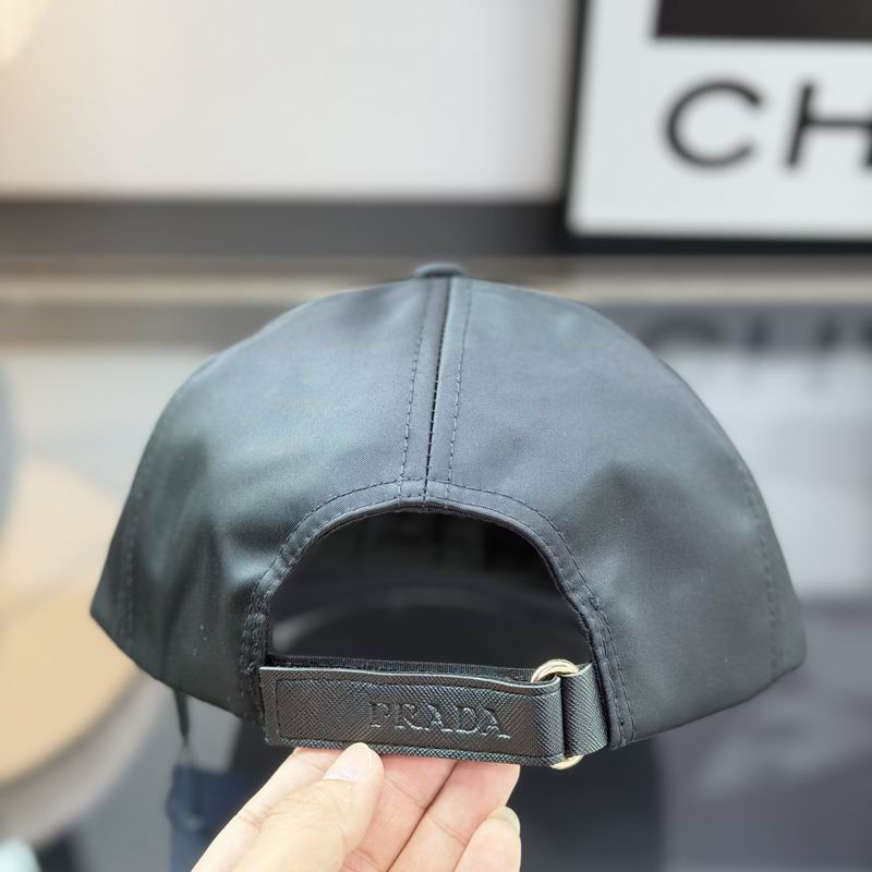 Prada Cap dx (2080)