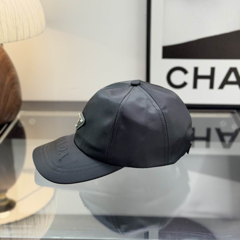 Prada Cap dx (2084)